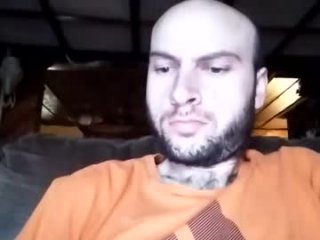 hotloads1992 live webcam thumbnail