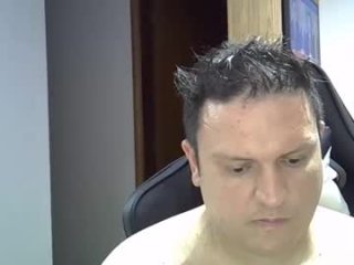 hotmaleintelligent live webcam thumbnail