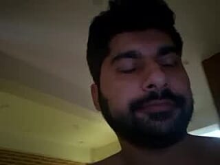 hotpakistaniboy live webcam thumbnail