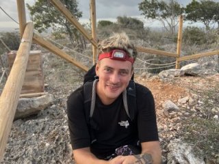 hottest23 live webcam thumbnail