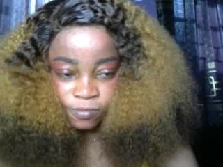 hottie_baddie14 live webcam thumbnail