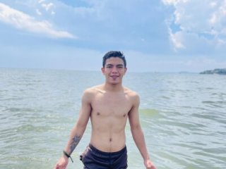Hunky_paul live webcam thumbnail