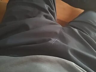 hugedick177777 live webcam thumbnail