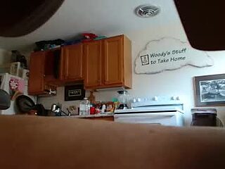 hunglikeahorse063790 live webcam thumbnail