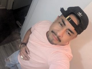 hungpenis210 live webcam thumbnail