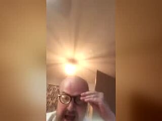 hungsimon1567 live webcam thumbnail