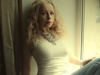 I_AM_MILF live webcam thumbnail