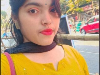 IamNaina69 live webcam thumbnail