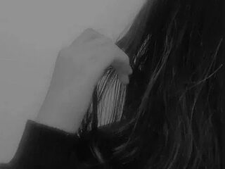 iam-anshika live webcam thumbnail