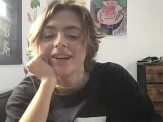 iam_poppy live webcam thumbnail