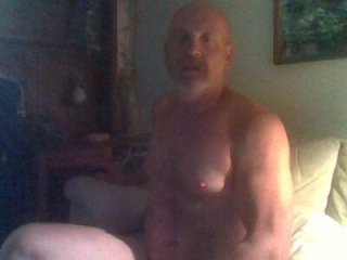 iambradz live webcam thumbnail
