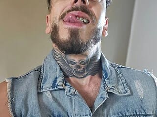 iamciyro live webcam thumbnail