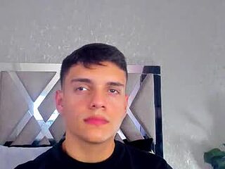 ian_jacob live webcam thumbnail