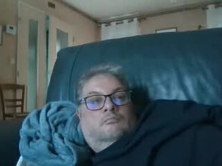 ibu81 live webcam thumbnail