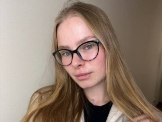 Icehoneybyte live webcam thumbnail