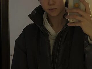 Ichigo_boy live webcam thumbnail