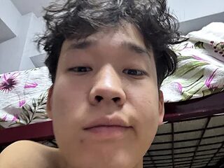 icexoxo2 live webcam thumbnail