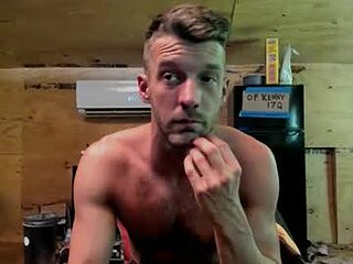 idslapuinurbitchmouth live webcam thumbnail