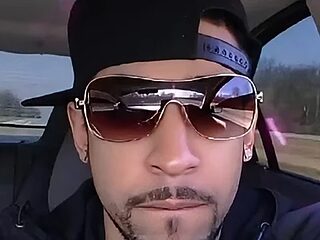 Ifyouknoyoukno90 live webcam thumbnail
