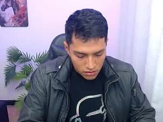 iiker_18 live webcam thumbnail