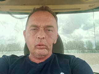 Illa1977 live webcam thumbnail