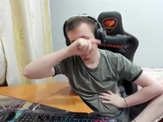 iliaskrislove live webcam thumbnail