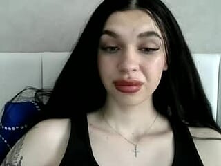 illonax live webcam thumbnail