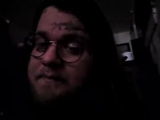 ilovestinkypussy420 live webcam thumbnail