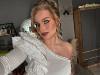 ImiMonroe live webcam thumbnail