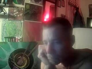 imtrue1980 live webcam thumbnail