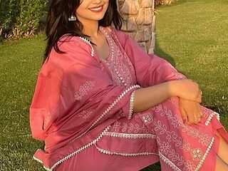 INDIAN__COUPLE live webcam thumbnail