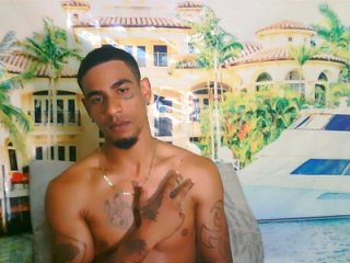 IndianMuscle69 live webcam thumbnail