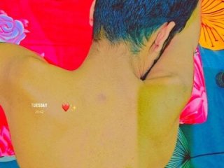 Indian_slimguyhot-16 live webcam thumbnail