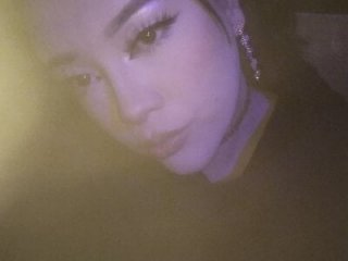 InfiniteLustStar live webcam thumbnail
