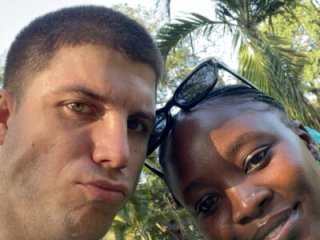 InterracialDream live webcam thumbnail