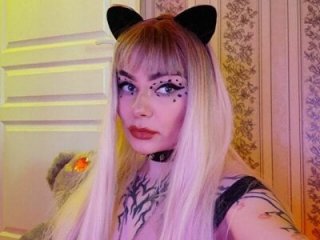 IntrigueYourDay live webcam thumbnail