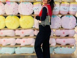 indianliza live webcam thumbnail