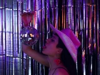 indira_k live webcam thumbnail