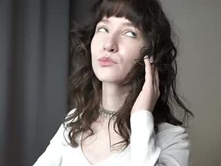 indiramcclamroch live webcam thumbnail