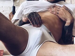 inkeddenis live webcam thumbnail