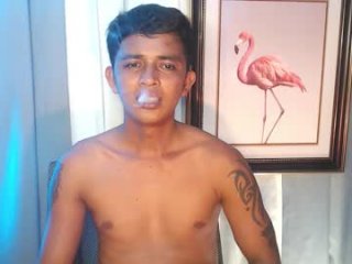 innocent_twinkxx live webcam thumbnail