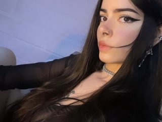 Io_I live webcam thumbnail
