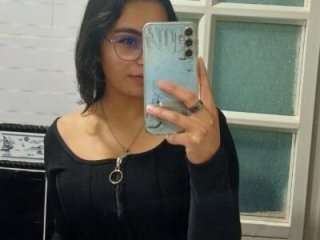 iris_and_damian live webcam thumbnail