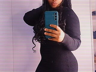 irreplaceable_ebony live webcam thumbnail