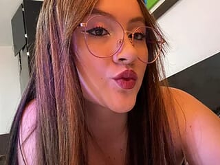 Isabellaortz_8 live webcam thumbnail