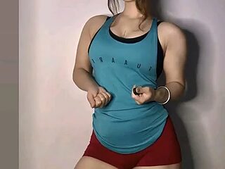 Isha_Bebo live webcam thumbnail