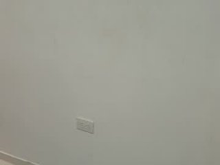 isabela_molina live webcam thumbnail