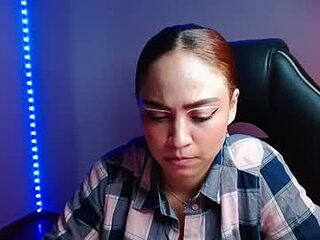 isadoraelite16 live webcam thumbnail