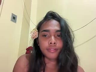 island_girlxxx live webcam thumbnail