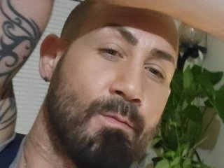 ItalianPapiDripDrip live webcam thumbnail